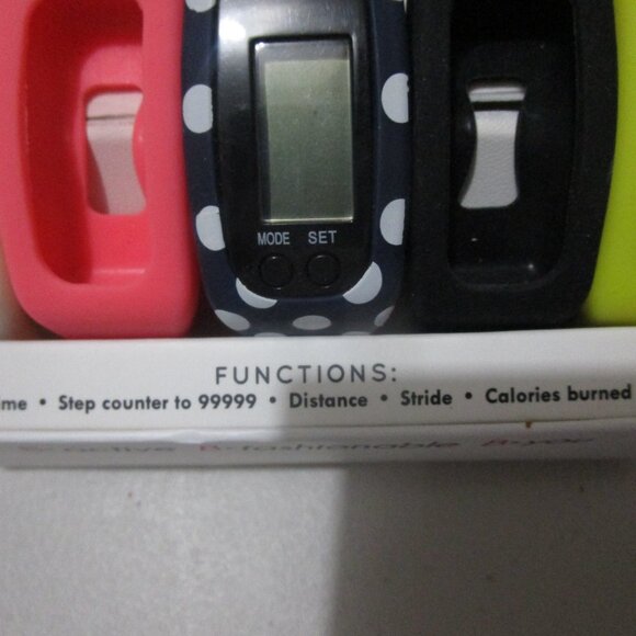 Womens B FIT B-Active Fitness Tracker watch Set 5 interchangeable bands NIB